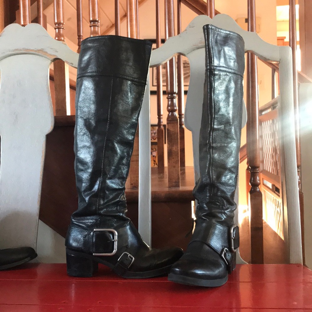 Nine West gently worn heeled boots